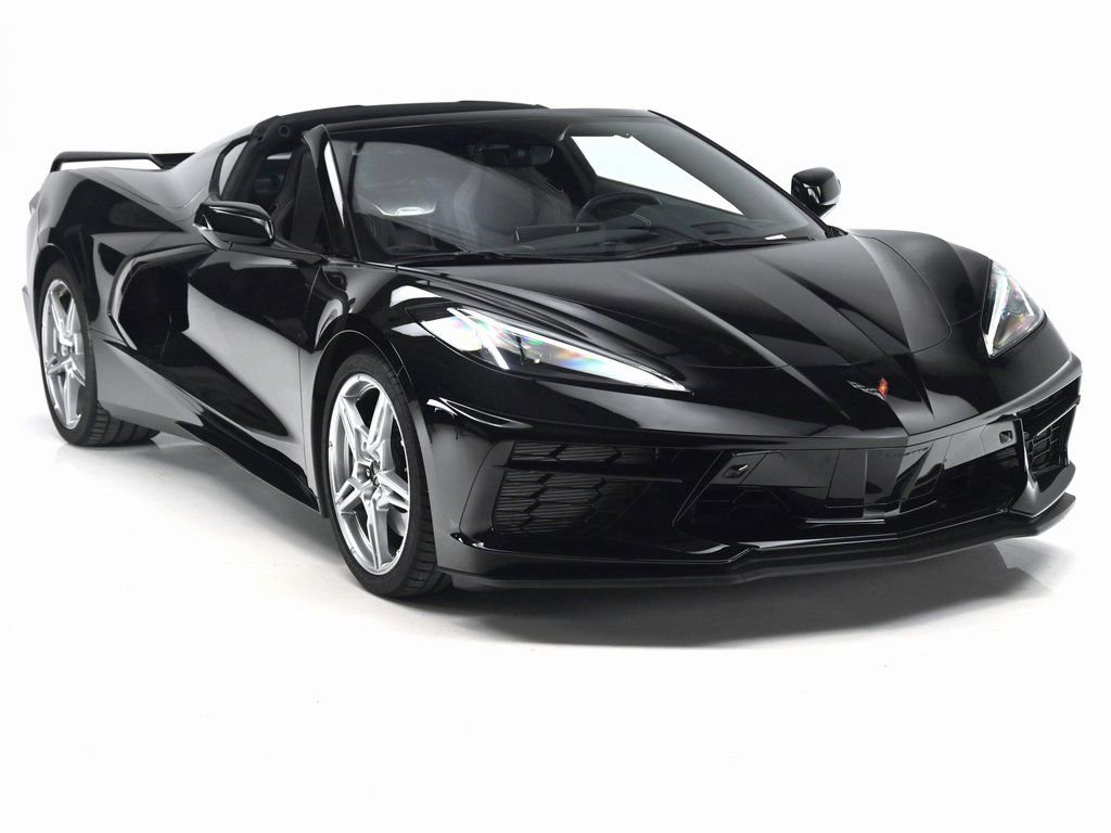 Used 2023 Chevrolet Corvette Stingray Preferred Cpe w/ Z51 Performance Package RWD image 3