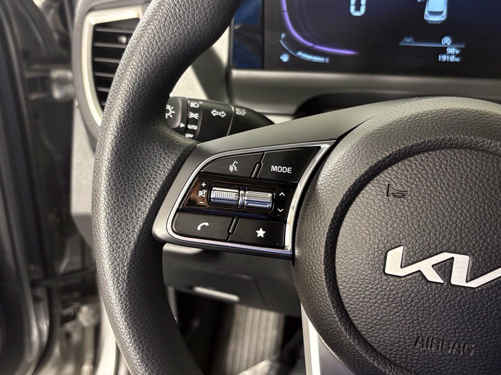 New 2026 Kia Seltos LX FWD image 18