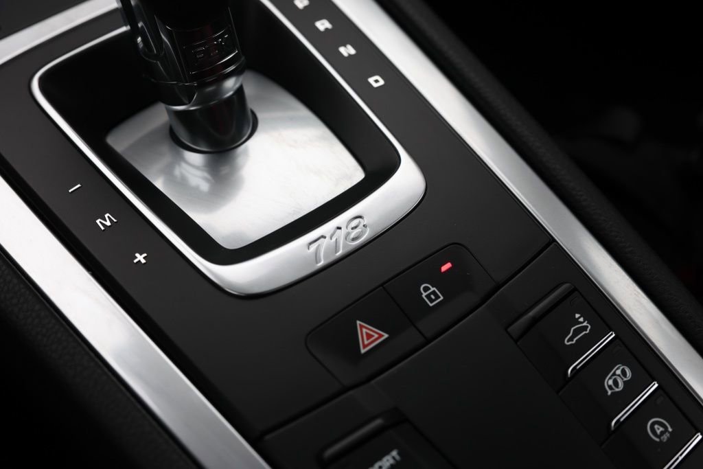 Used 2025 Porsche 718 Cayman image 49