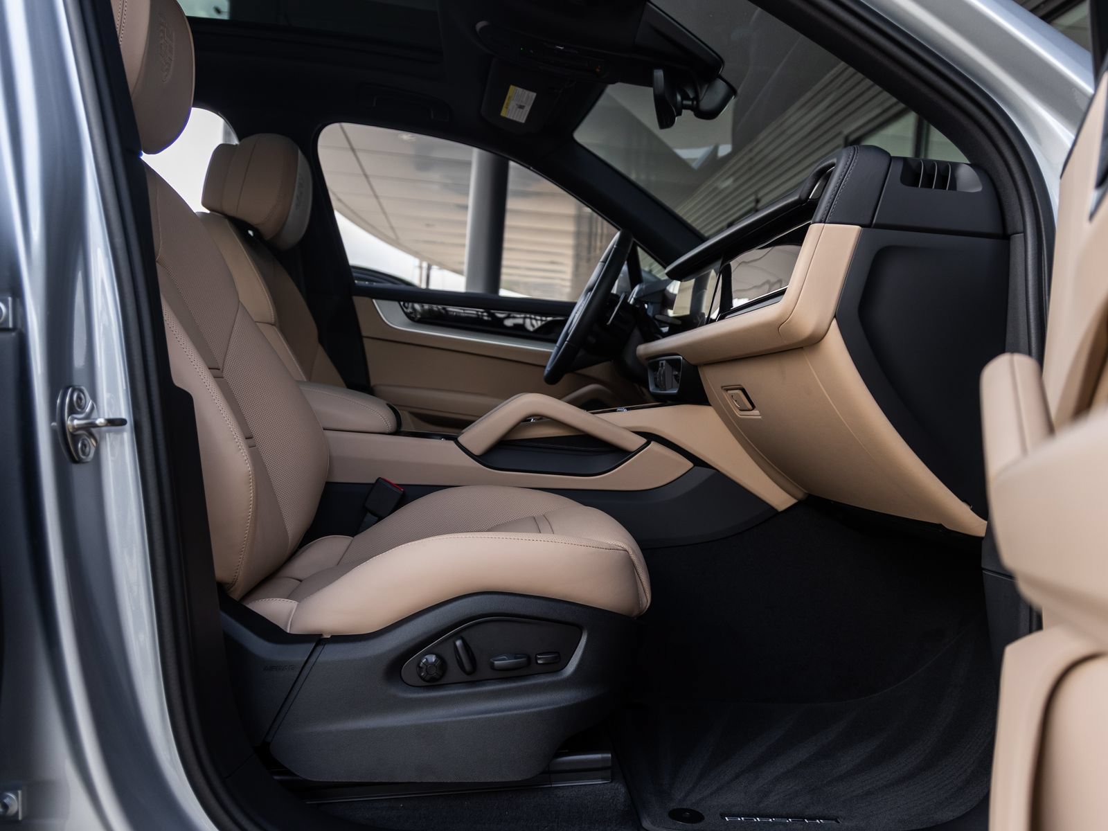 New 2026 Porsche Cayenne S AWD/4WD image 43