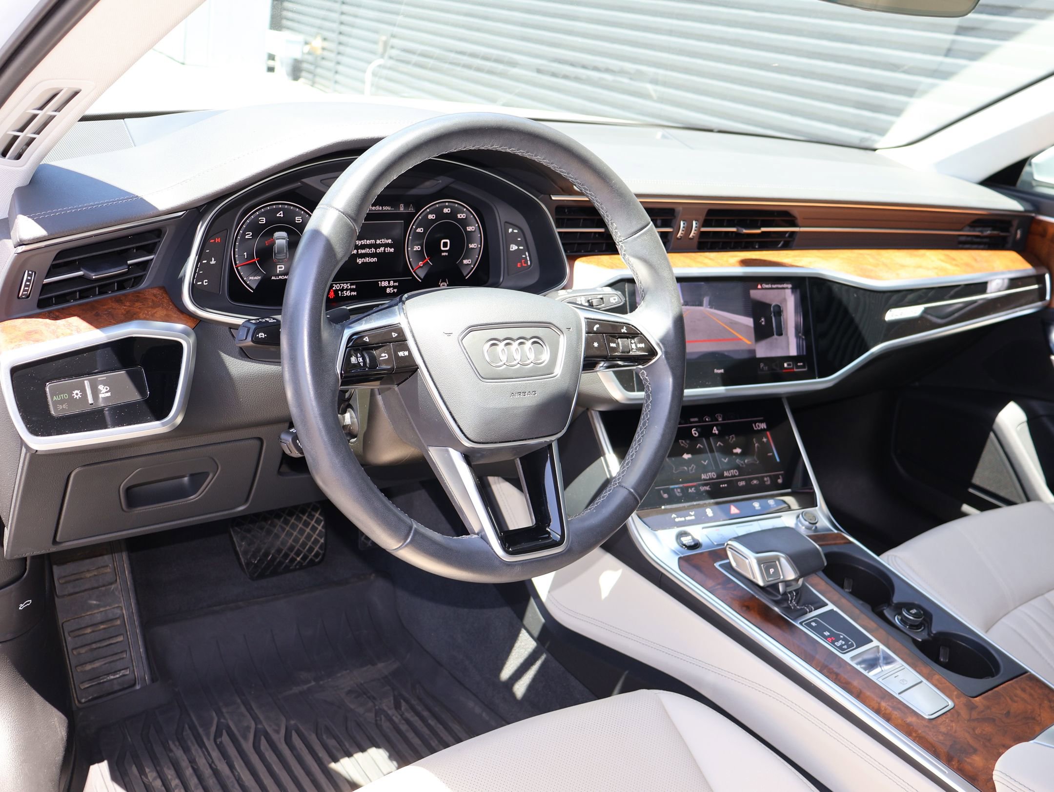 Used 2023 Audi A6 3.0T allroad Prestige w/ Prestige Package AWD/4WD image 11