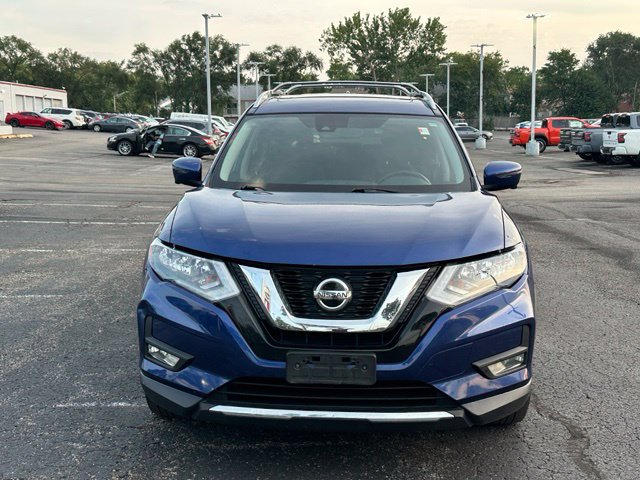 Used 2020 Nissan Rogue SV w/ Sun & Sound Touring Package AWD/4WD image 2