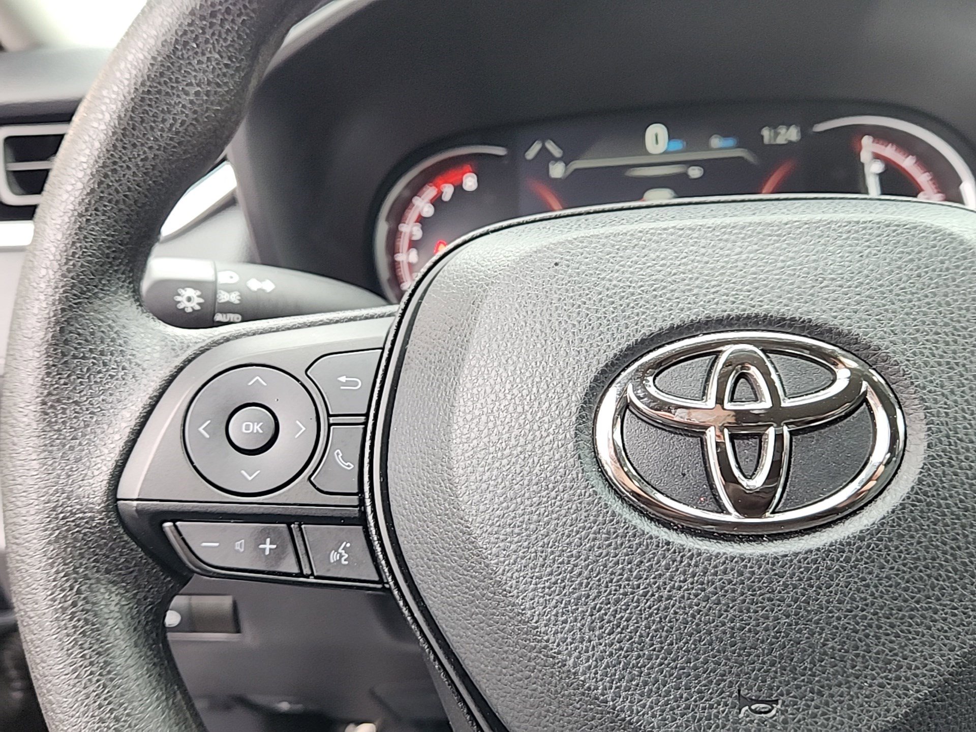 Certified 2025 Toyota RAV4 XLE image 19