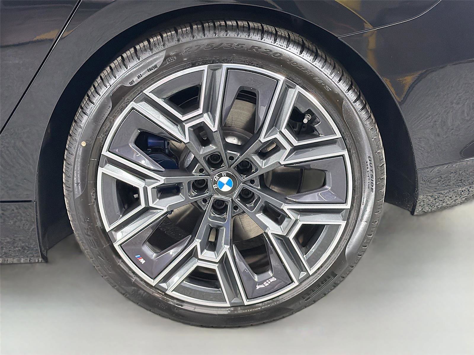 New 2026 BMW i5 eDrive40 w/ M Sport Package RWD image 31