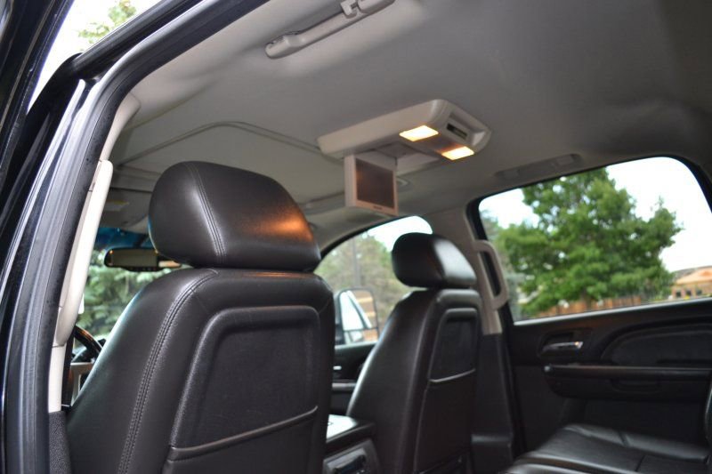 Used 2013 GMC Sierra 3500 Denali image 29