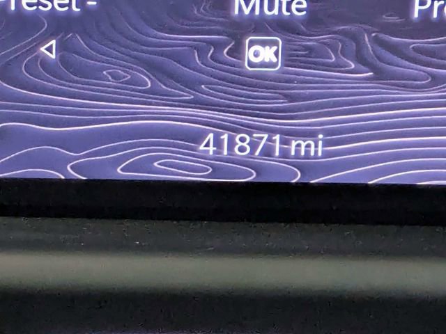 Used 2023 Jeep Wagoneer Series II image 32