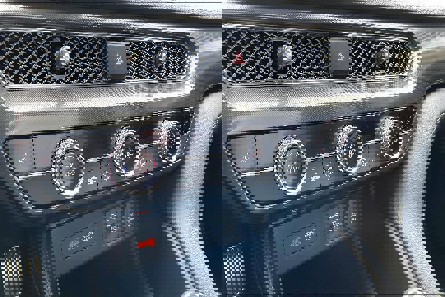 Used 2023 Acura Integra A-Spec image 32