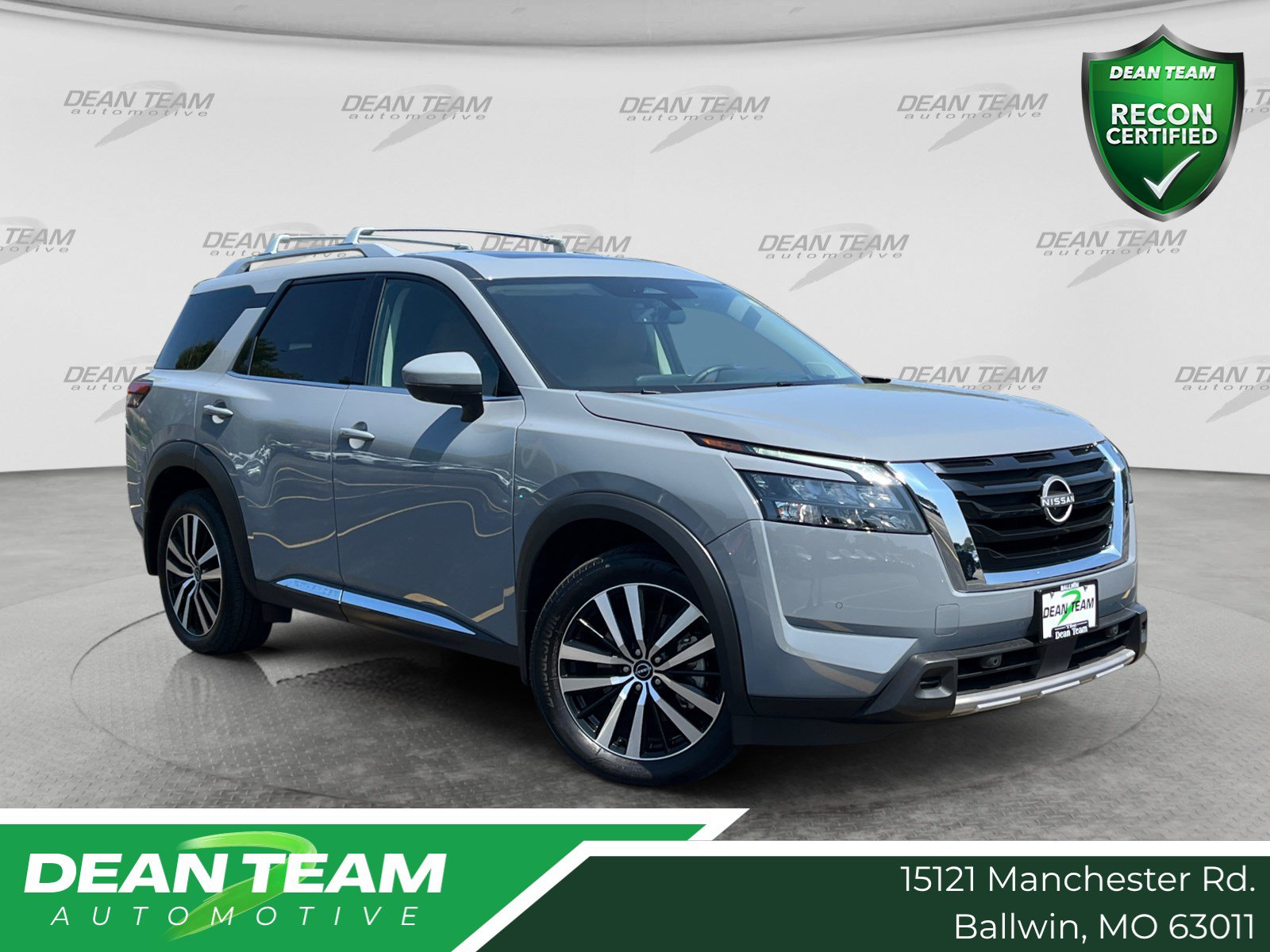 Used 2025 Nissan Pathfinder Platinum w/ Cargo Package