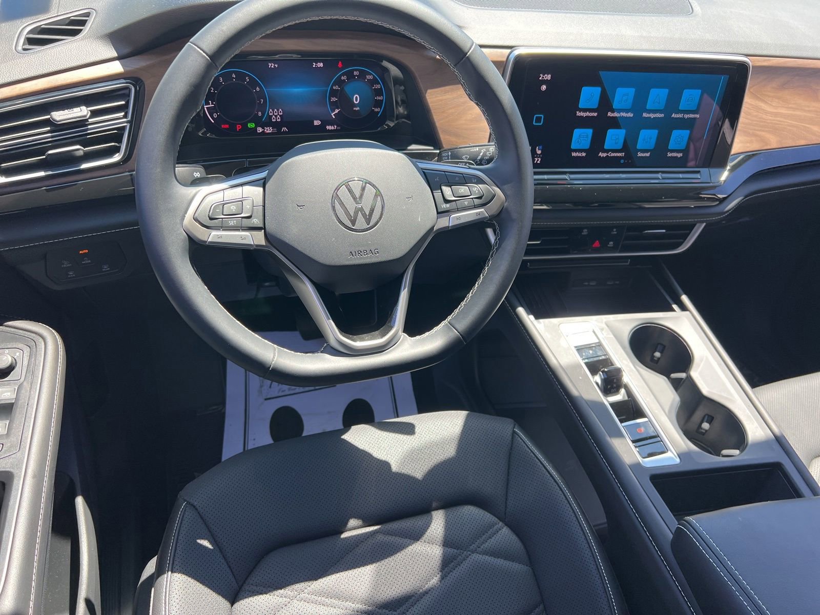 Certified 2026 Volkswagen Atlas SE FWD image 33