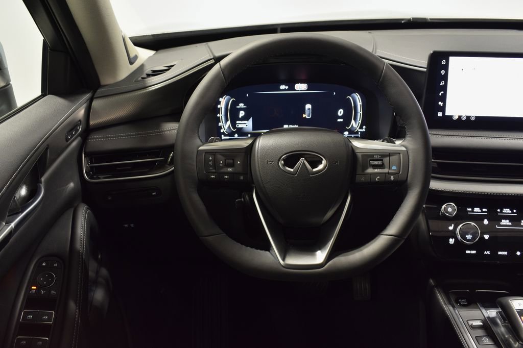 New 2026 INFINITI QX60 Luxe w/ Family Package image 12