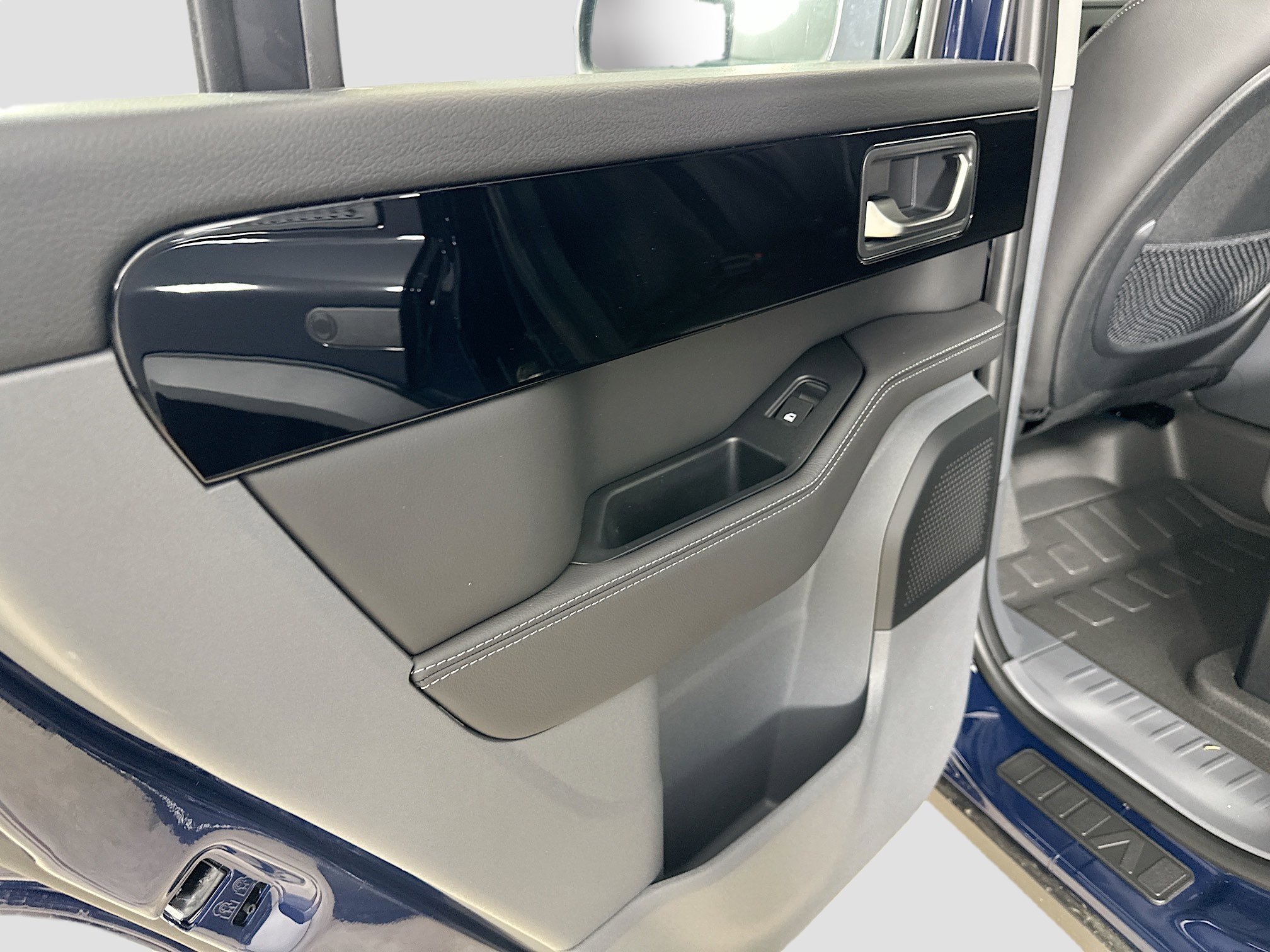 New 2026 INEOS Grenadier Station Wagon AWD/4WD image 34