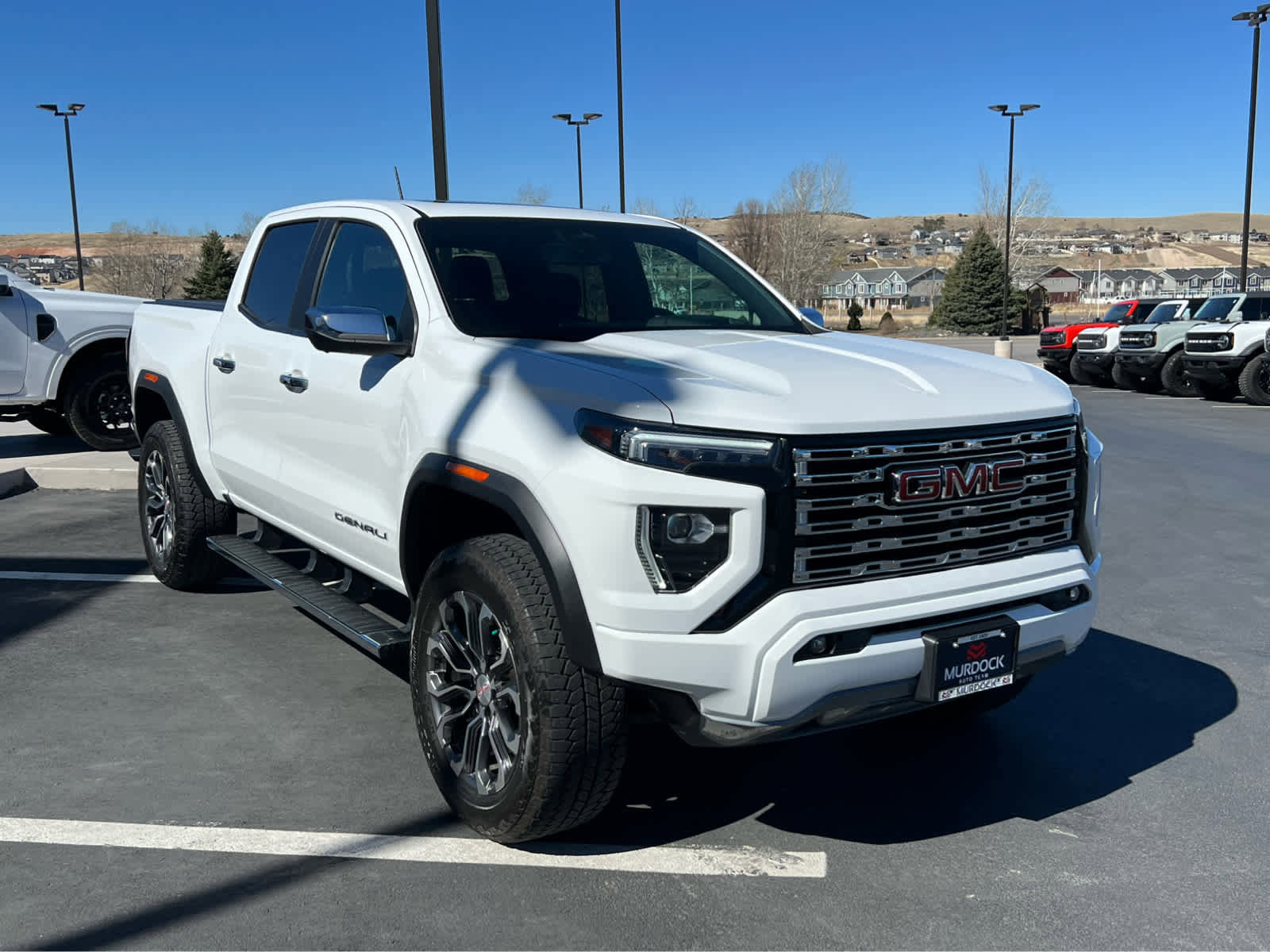 Used 2023 GMC Canyon Denali image 4