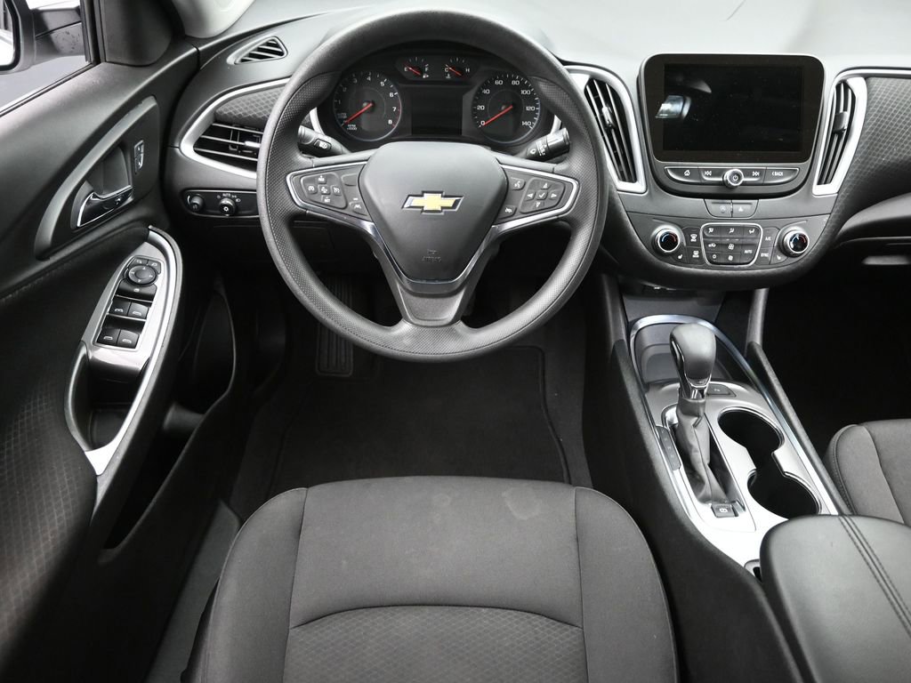 Used 2024 Chevrolet Malibu LT image 11