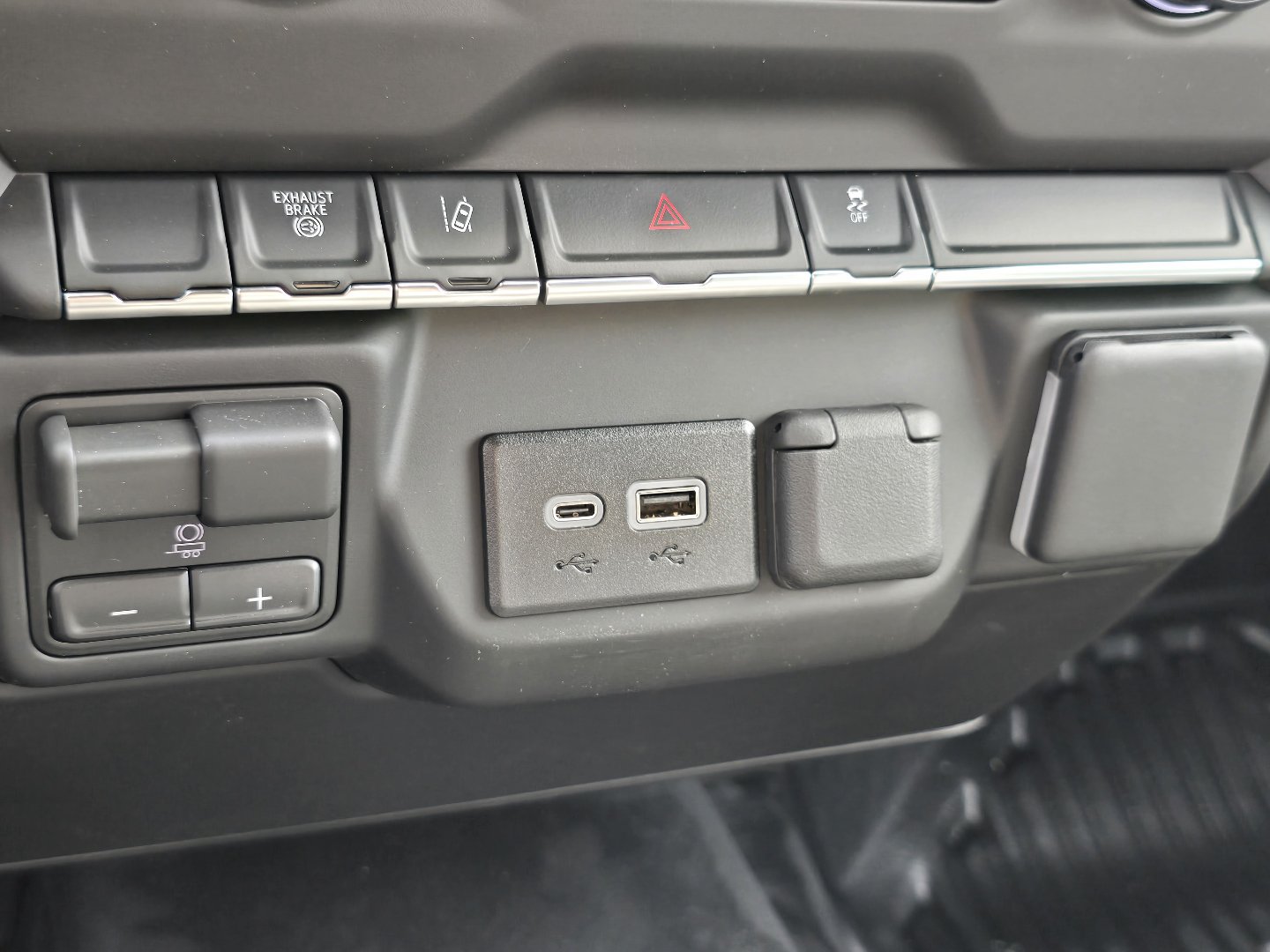 New 2026 Chevrolet Silverado 2500 W/T w/ WT Convenience Package AWD/4WD image 6