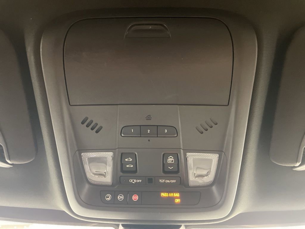 Used 2019 Cadillac XT5 Luxury image 16