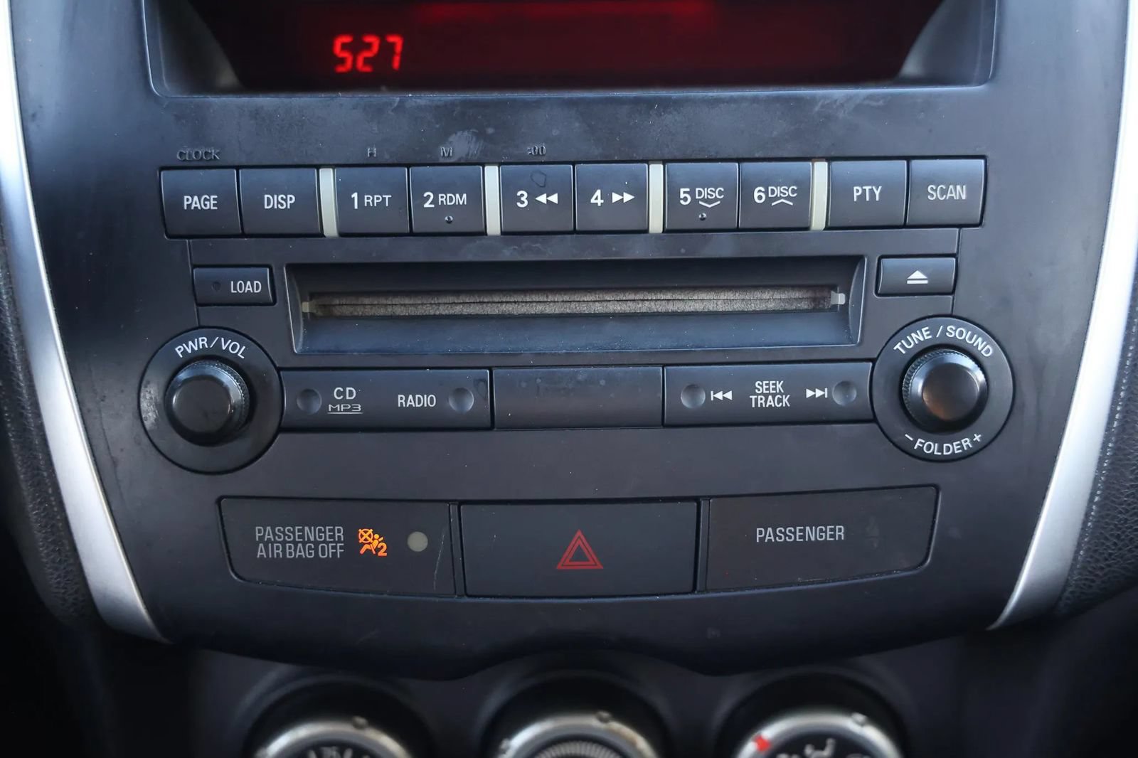 Used 2011 Mitsubishi Outlander Sport SE FWD image 33