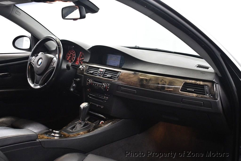Used 2008 BMW 335xi Coupe w/ Premium Pkg image 9