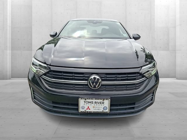 Certified 2024 Volkswagen Jetta Sport FWD image 2