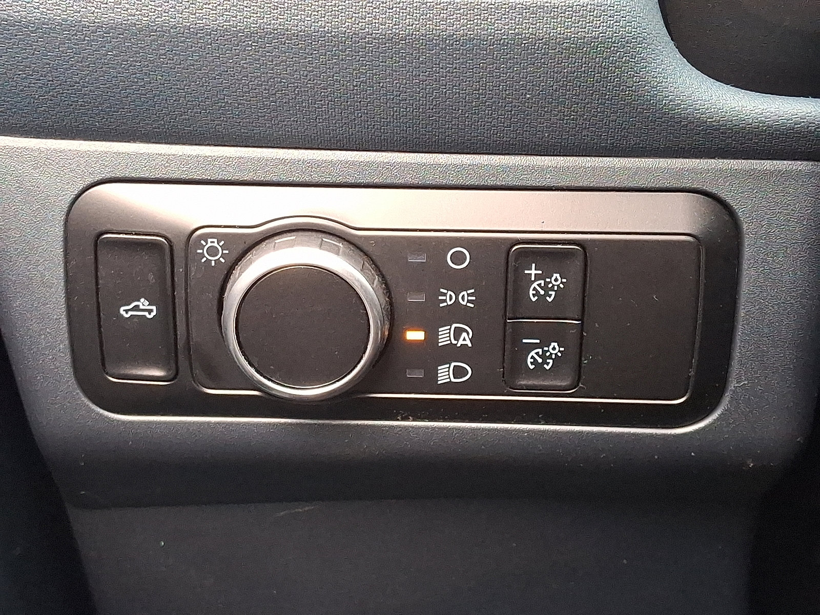 Certified 2024 Ford Maverick XLT w/ XLT Luxury Package image 26