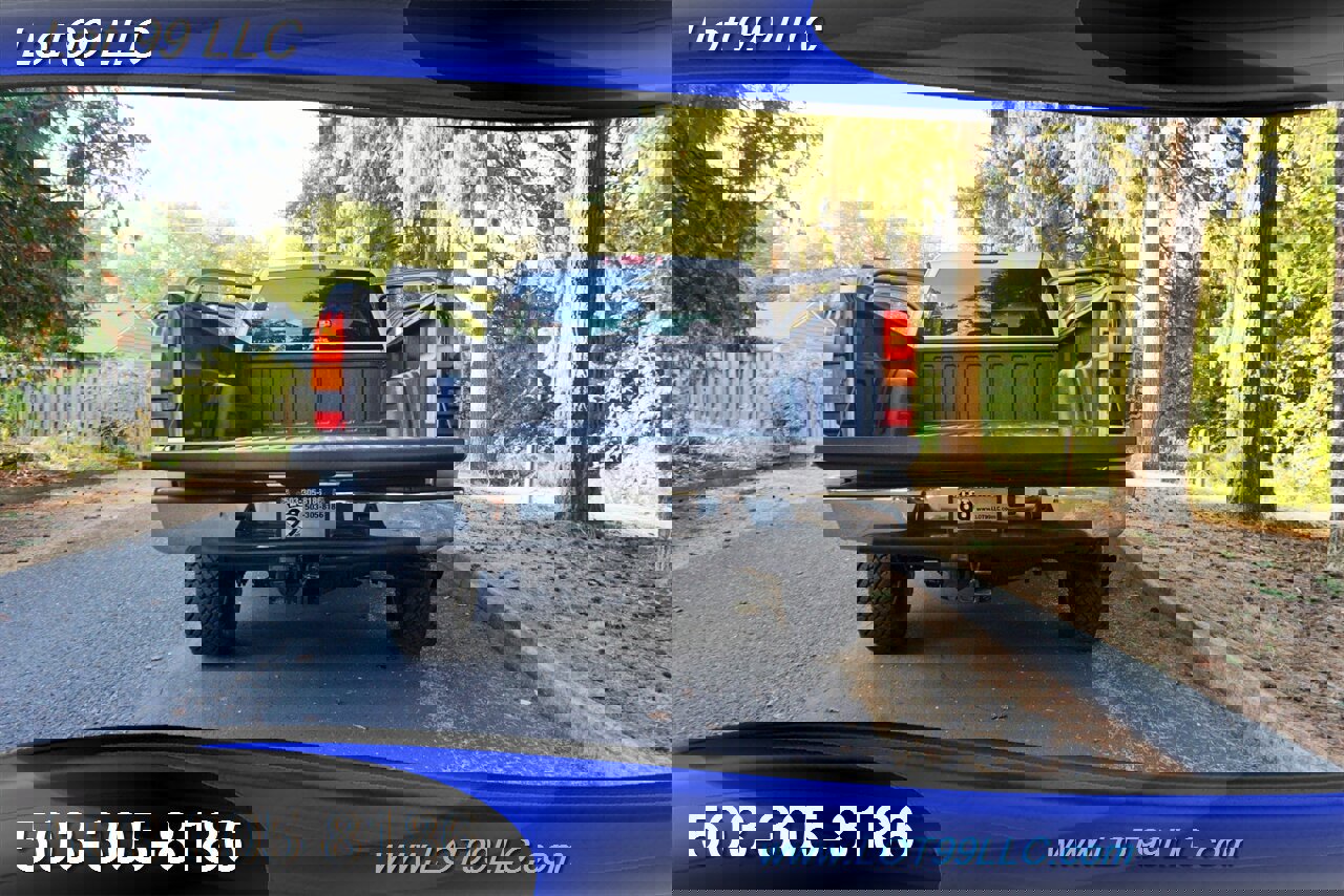 Used 2005 GMC Sierra 3500 SLT w/ Heavy-Duty Power Package image 31