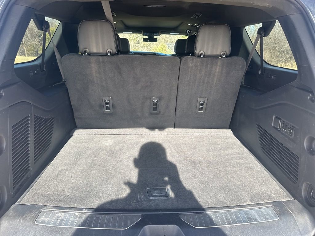 Used 2022 GMC Yukon XL Denali image 39