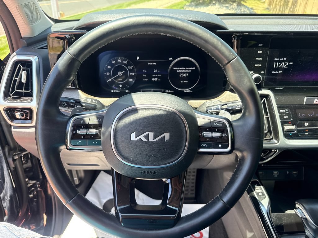 Used 2023 Kia Sorento SX Prestige AWD/4WD image 15