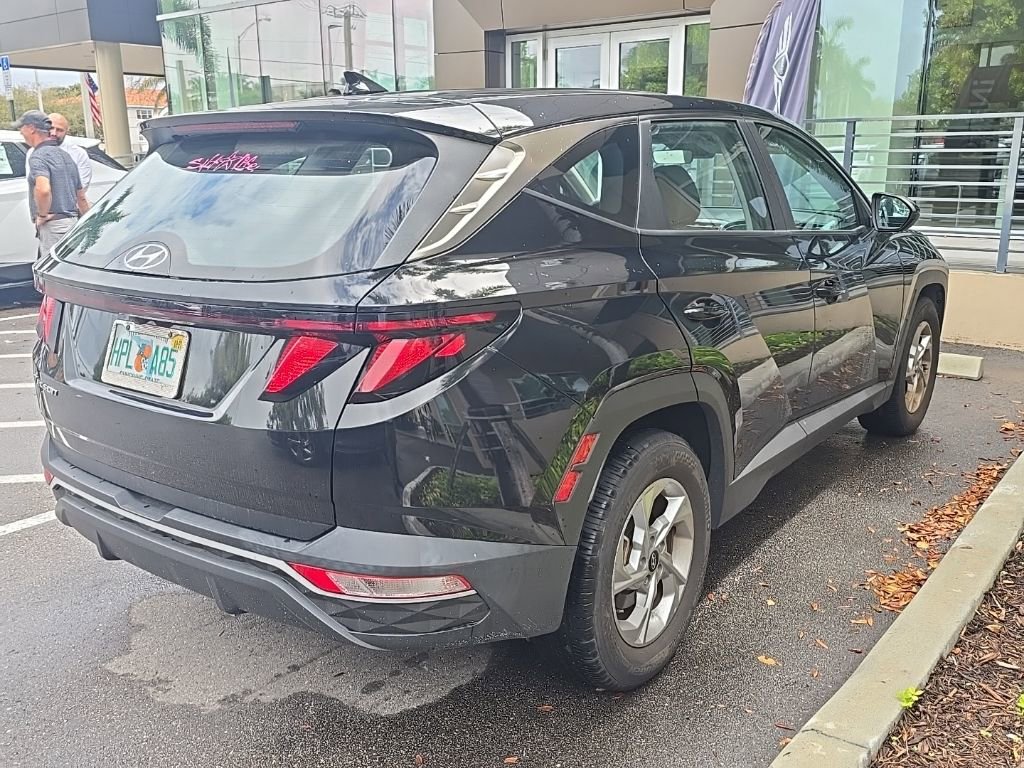Used 2023 Hyundai Tucson SE image 6