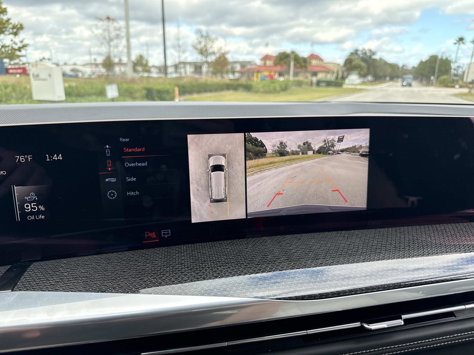 Used 2025 Cadillac Escalade V image 28