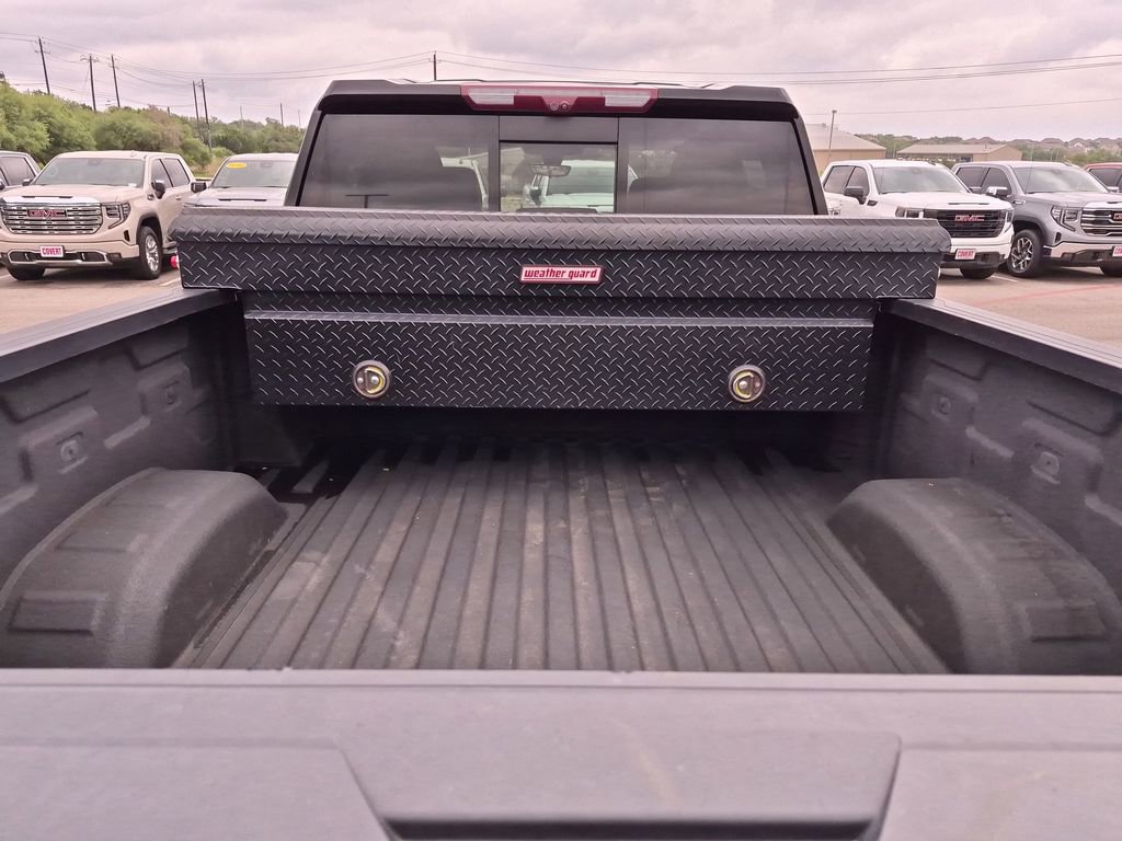 Used 2021 GMC Sierra 2500 Denali w/ Denali Black Diamond Edition AWD/4WD image 45