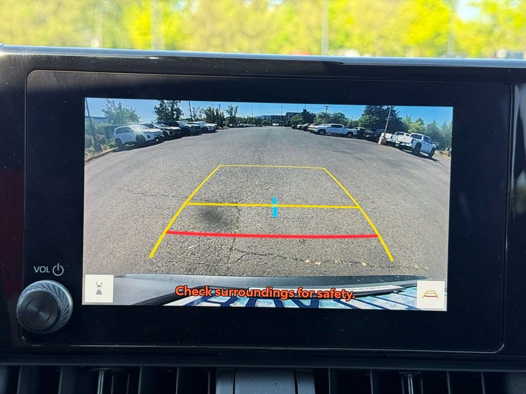 Certified 2023 Toyota RAV4 LE AWD/4WD image 11