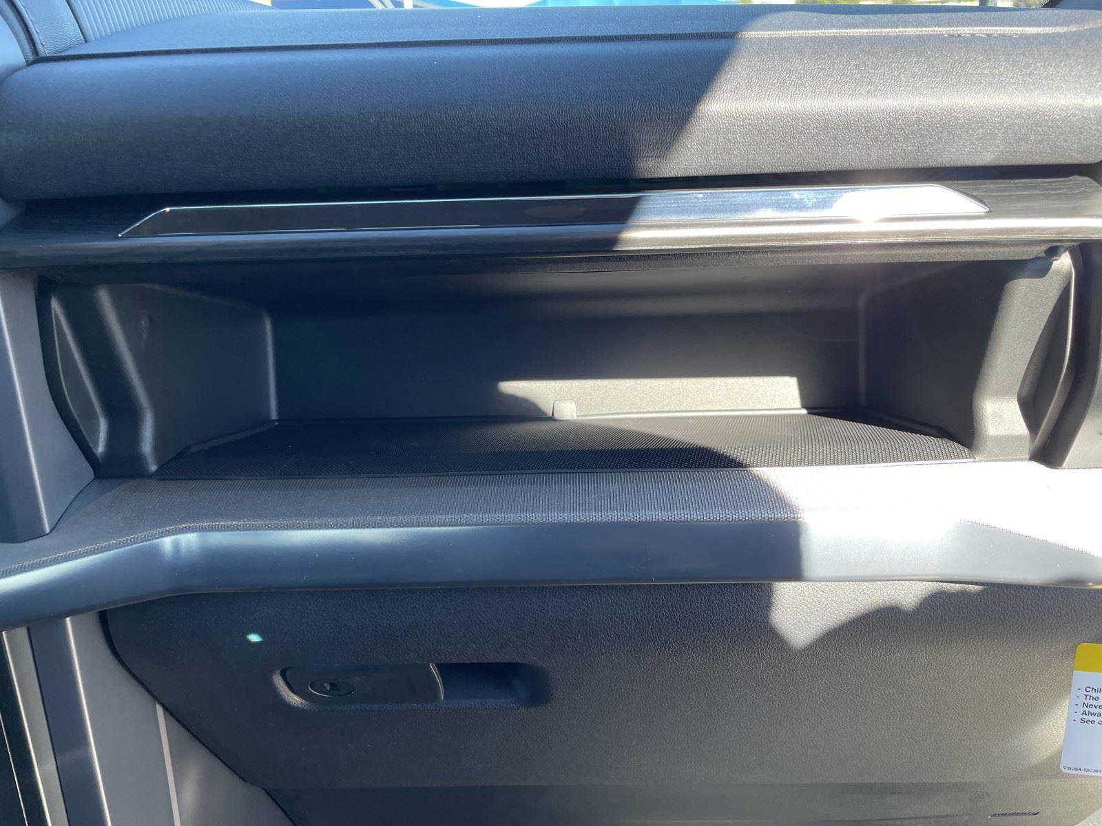 New 2025 Ford F150 Lariat w/ Equipment Group 502A High image 34