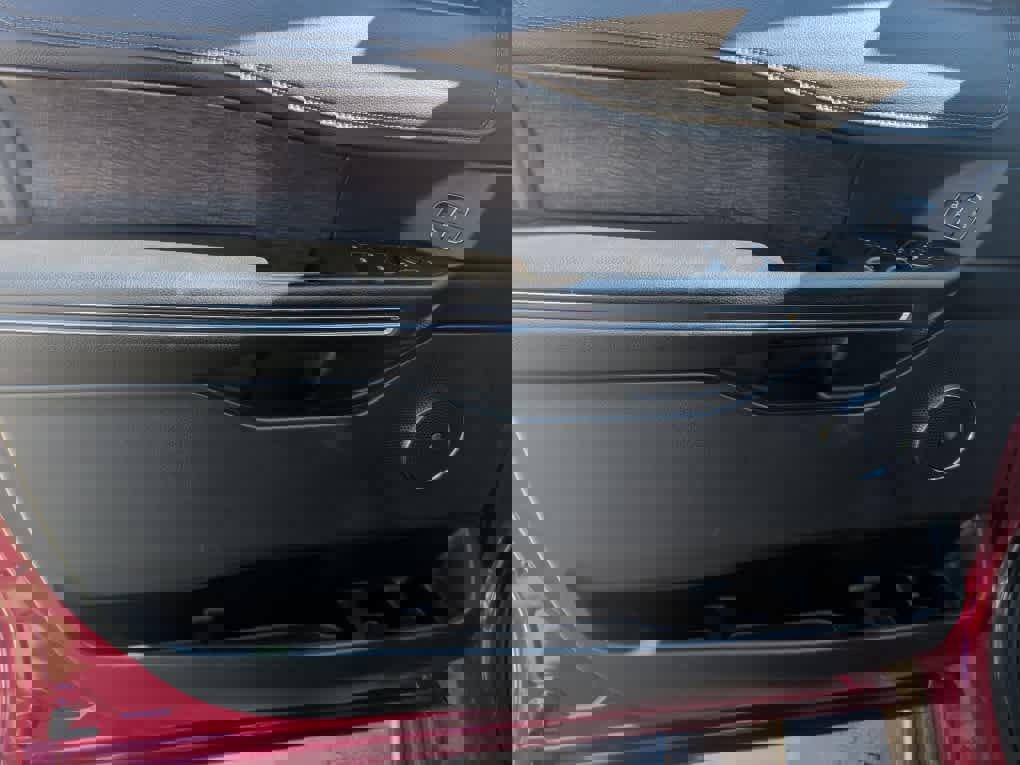 Used 2021 Ford Expedition Limited image 20