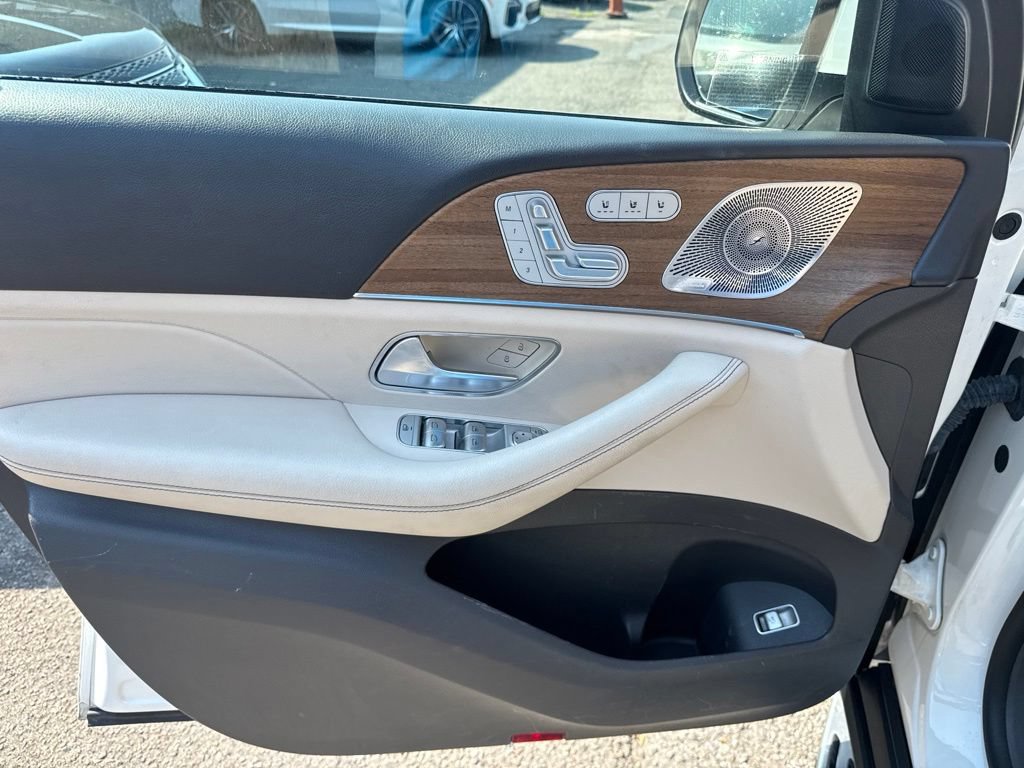 Used 2020 Mercedes-Benz GLS 450 4MATIC image 47