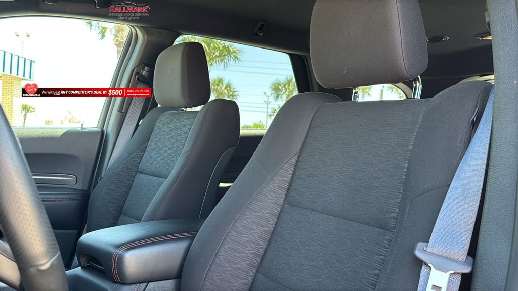 Used 2024 Dodge Durango GT AWD/4WD image 13