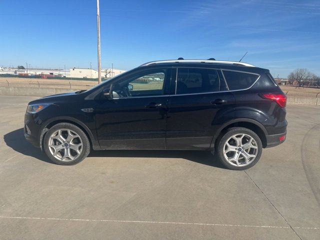 Used 2019 Ford Escape Titanium image 8