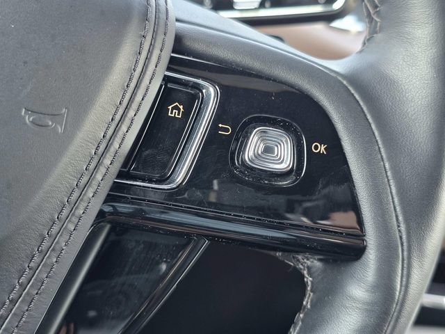 Certified 2023 Lincoln Aviator Reserve w/ Equipment Group 201A AWD/4WD image 13