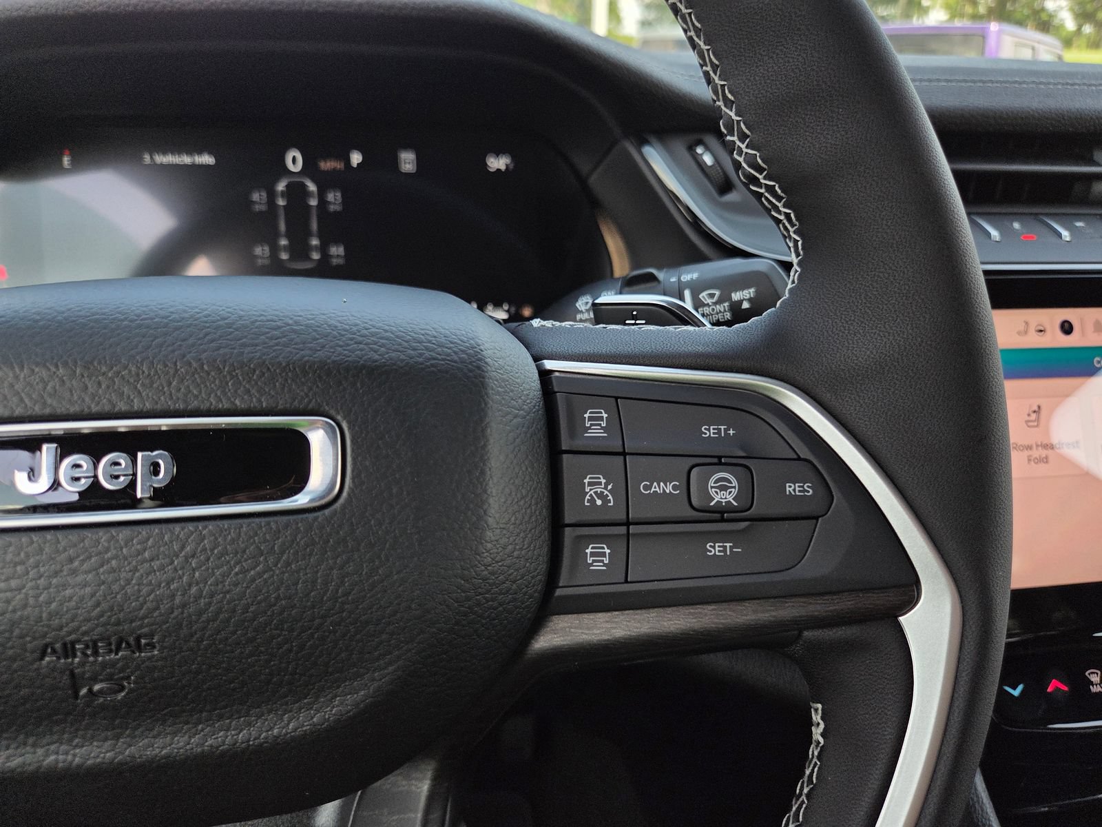 New 2026 Jeep Grand Cherokee L 2WD image 22