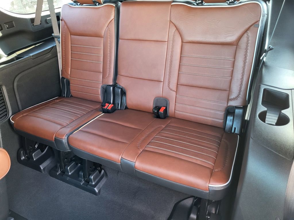 Used 2023 GMC Yukon XL Denali Ultimate image 22