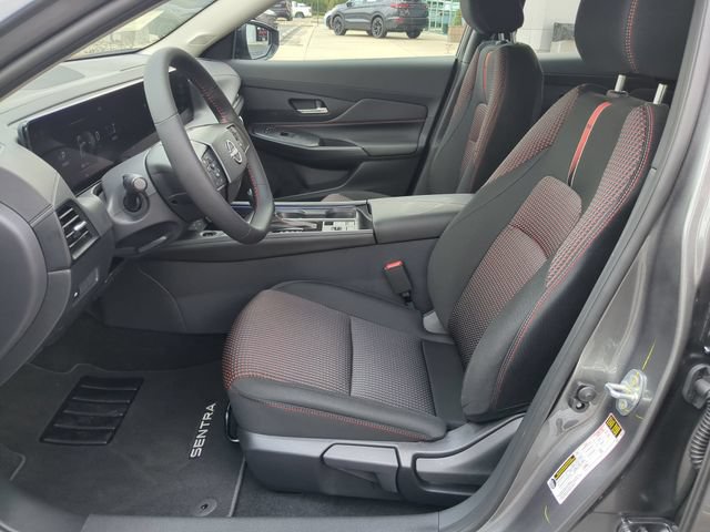 New 2026 Nissan Sentra SR w/ Floor Mat Package FWD image 13