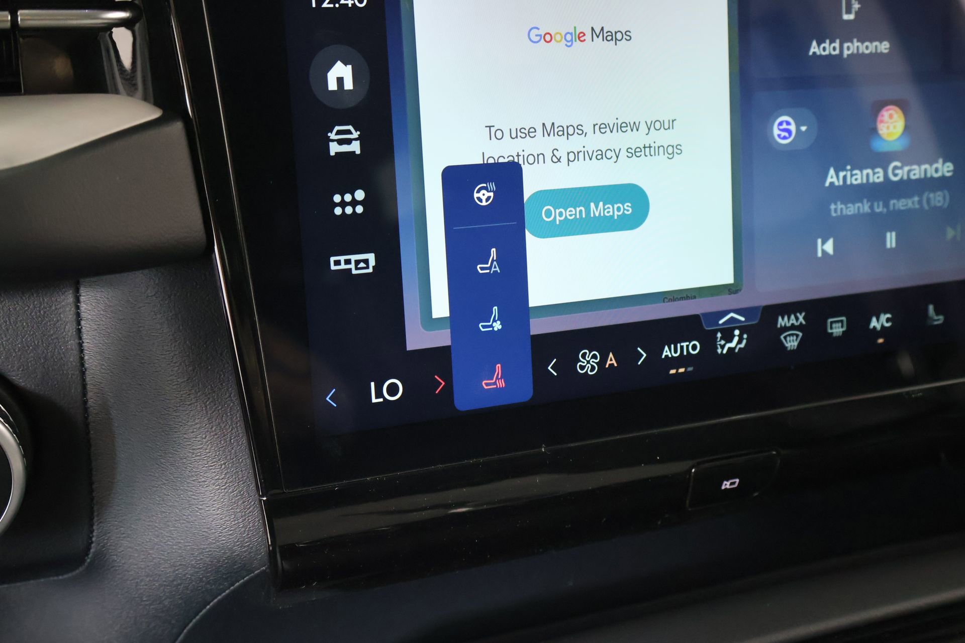 New 2026 Lincoln Navigator L Premier AWD/4WD image 7