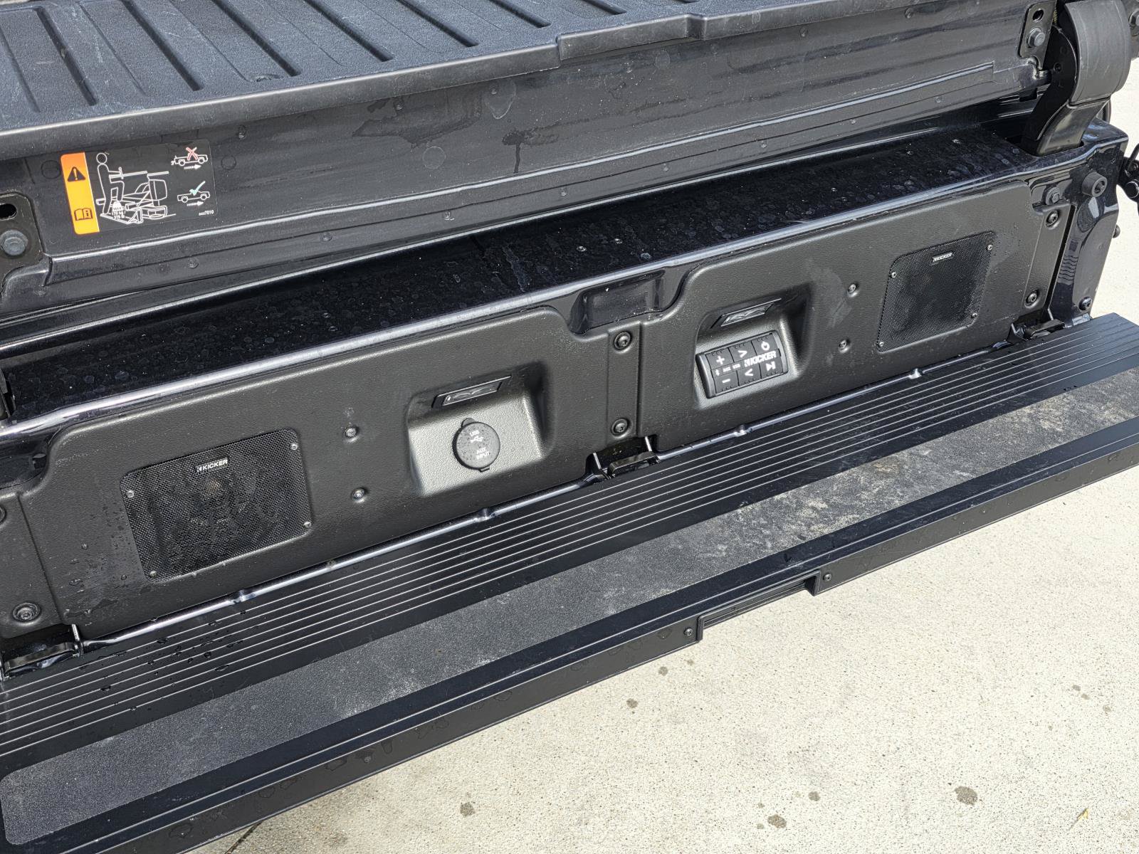 Used 2023 GMC Sierra 1500 Denali AWD/4WD image 10