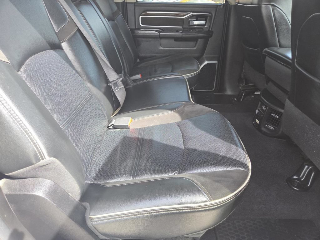 Used 2024 RAM 2500 Laramie AWD/4WD image 20