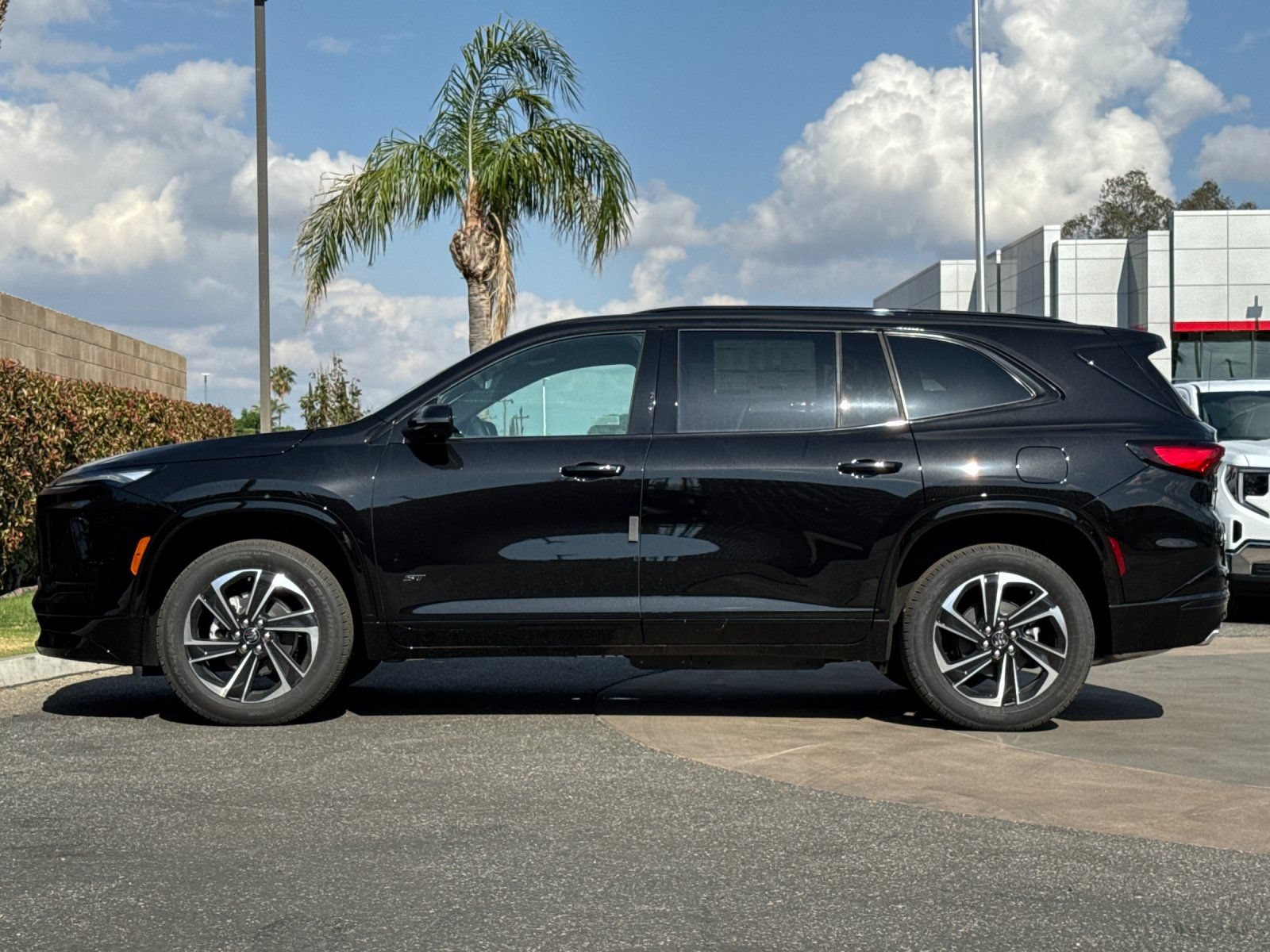 New 2026 Buick Enclave Sport Touring w/ Power Package FWD image 7