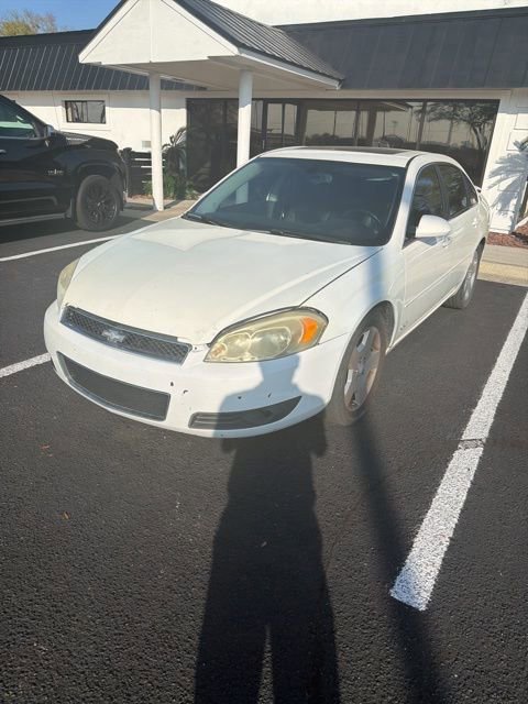 Used 2008 Chevrolet Impala SS w/ Convenience Package FWD image 2