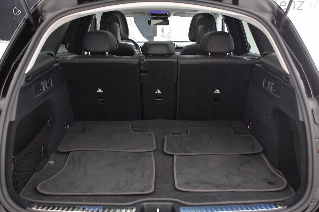 Used 2023 Mercedes-Benz GLC 300 image 31