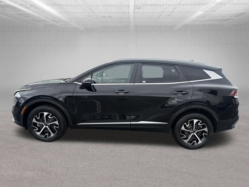 Used 2023 Kia Sportage EX AWD/4WD image 6