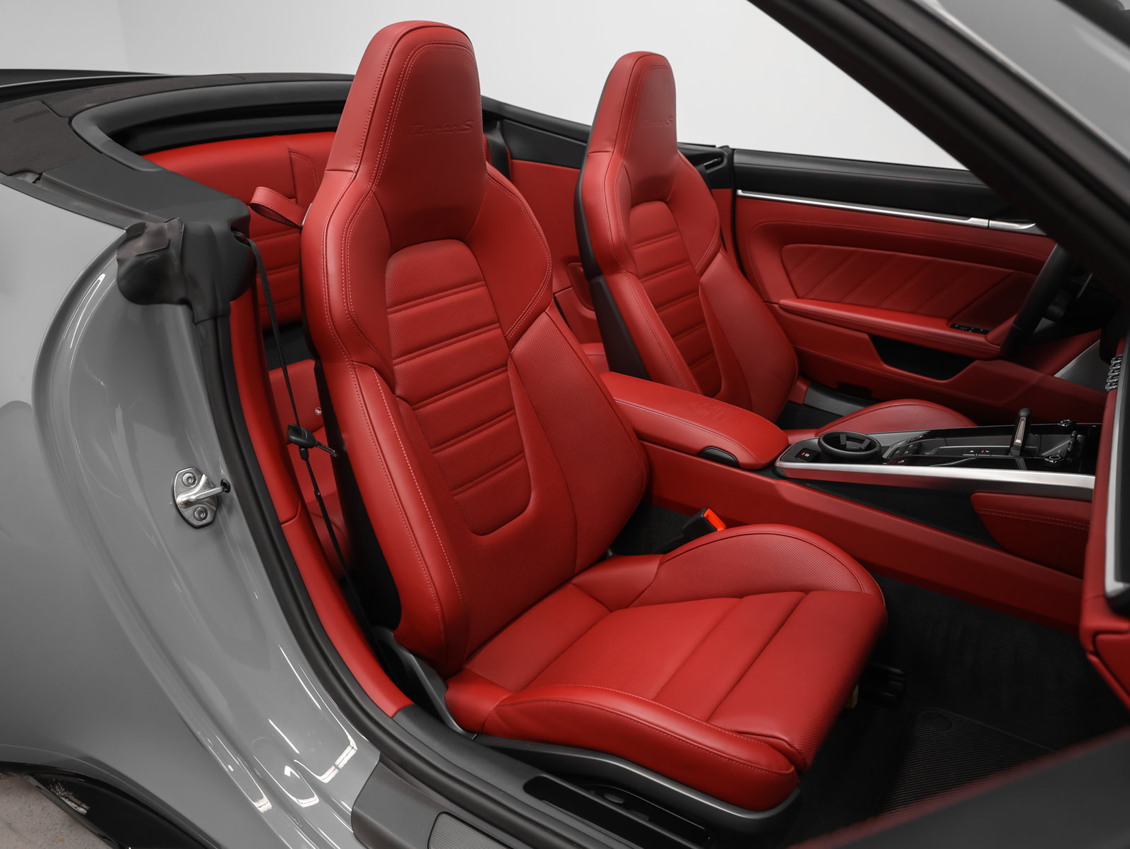 Certified 2024 Porsche 911 Turbo S AWD/4WD image 32