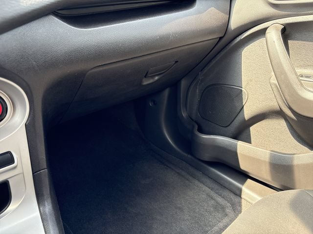 Certified 2017 Ford Fiesta SE FWD image 43