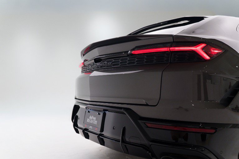 Used 2025 Lamborghini Urus SE AWD/4WD image 50