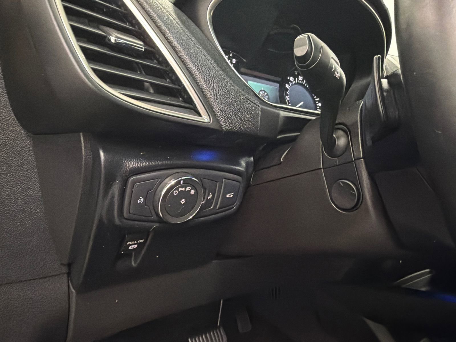 Used 2016 Lincoln MKX Reserve w/ Technology Package image 30